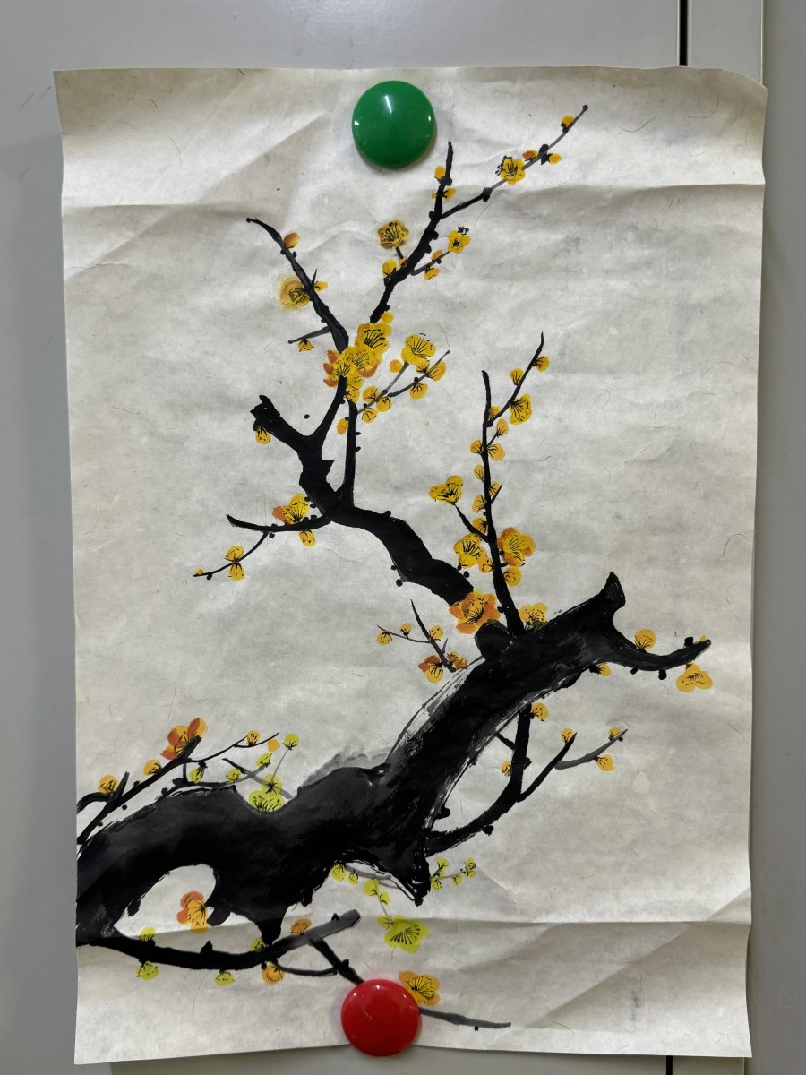 【繪畫(huà)作品】第四客運(yùn)分公司汽車一隊(duì) 常軒《傲梅爭(zhēng)春》.jpg
